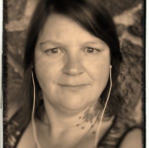 Meet your Posher, Delaine